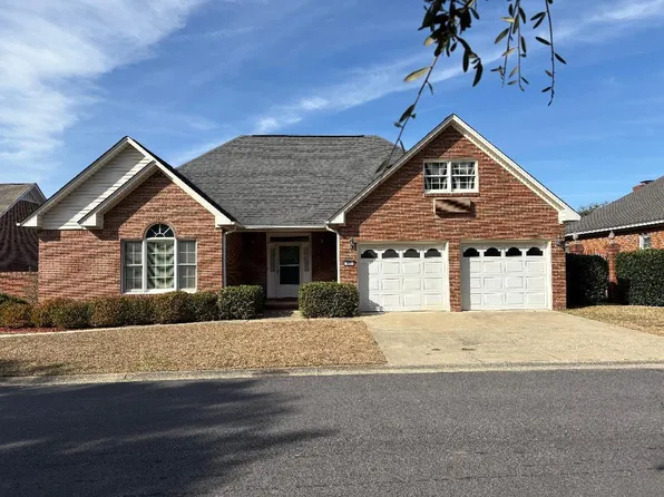 670 E Glouchester Dr, Sumter, SC 29150