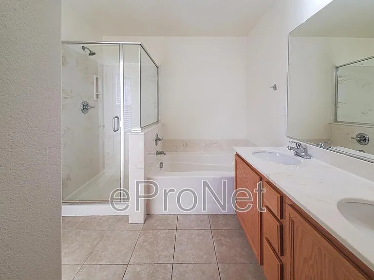 3314 Cave Primrose St — Photo 12