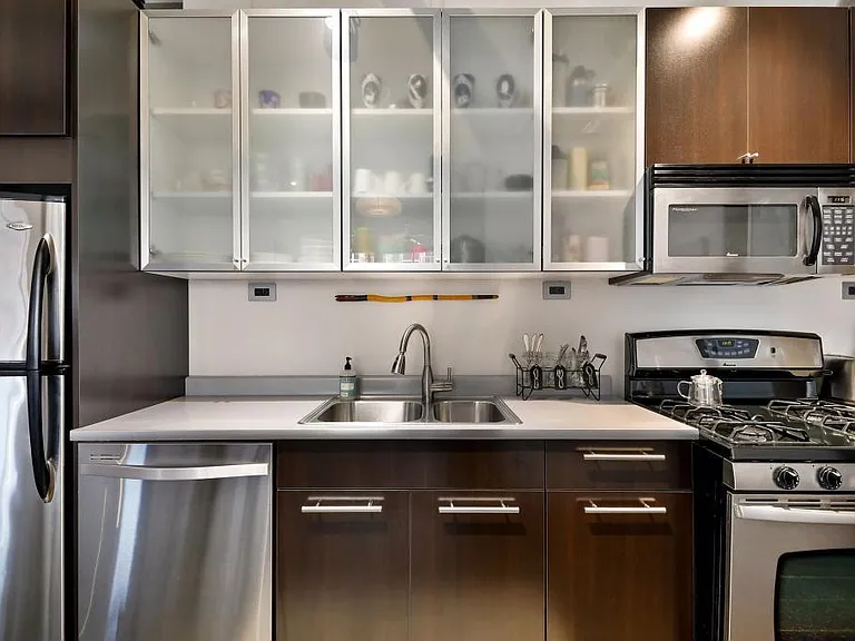 700 Washington Ave N #212 — Photo 6