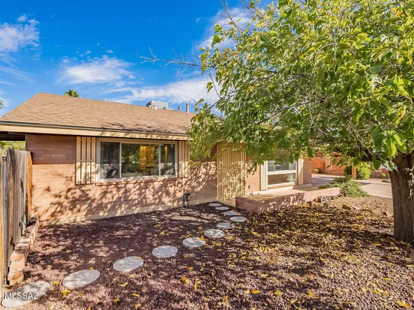8421 E Sarnoff Pl, Tucson, AZ 85715
