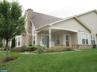 140 Pebble Beach Dr, Royersford, PA 19468