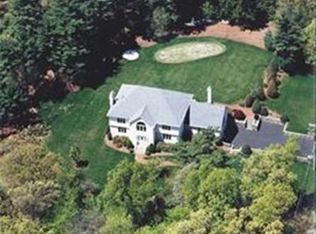 165 Walpole St, Dover, MA 02030