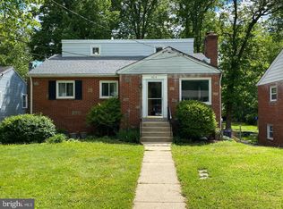 5613 Berwyn Rd, College Park, MD 20740