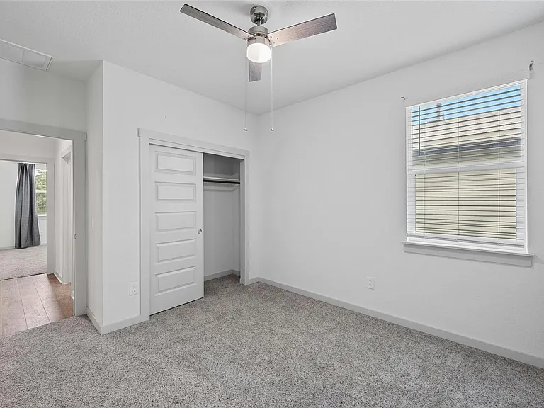 141 Parryi Cv — Photo 31
