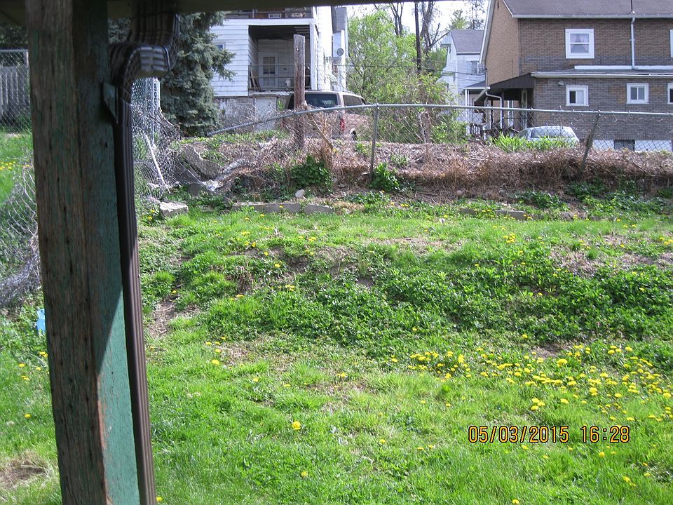 2nd image of 4474-4476 1st St
