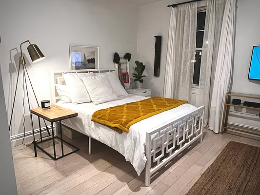 Rented by Triumph Property Group | media 5