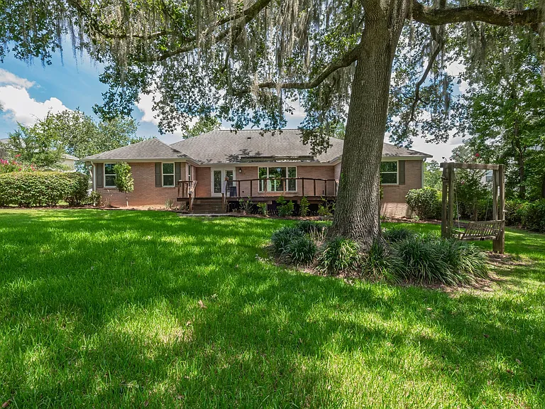 6326 Glasgow Dr — Photo 48