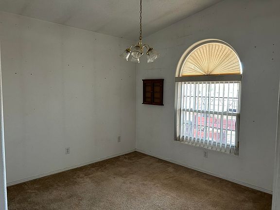 5th image of 1284 Pandora Dr SW