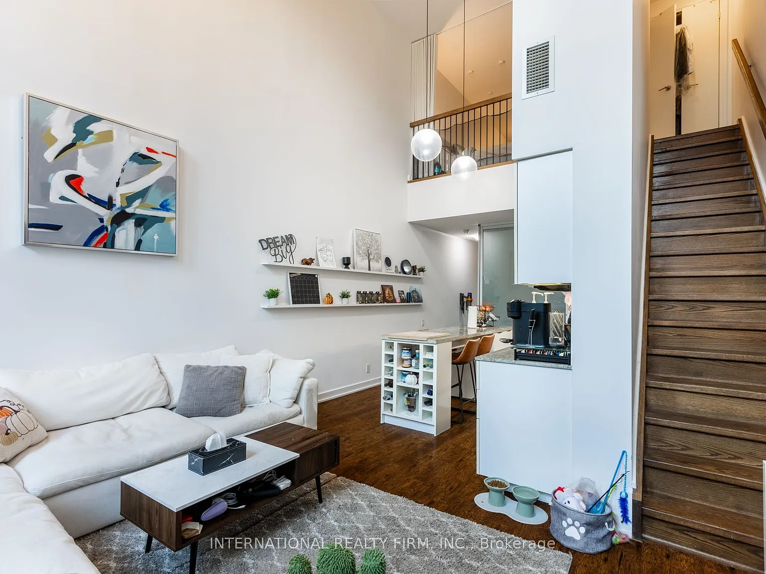 2 bed, $3,650 — Photo 1