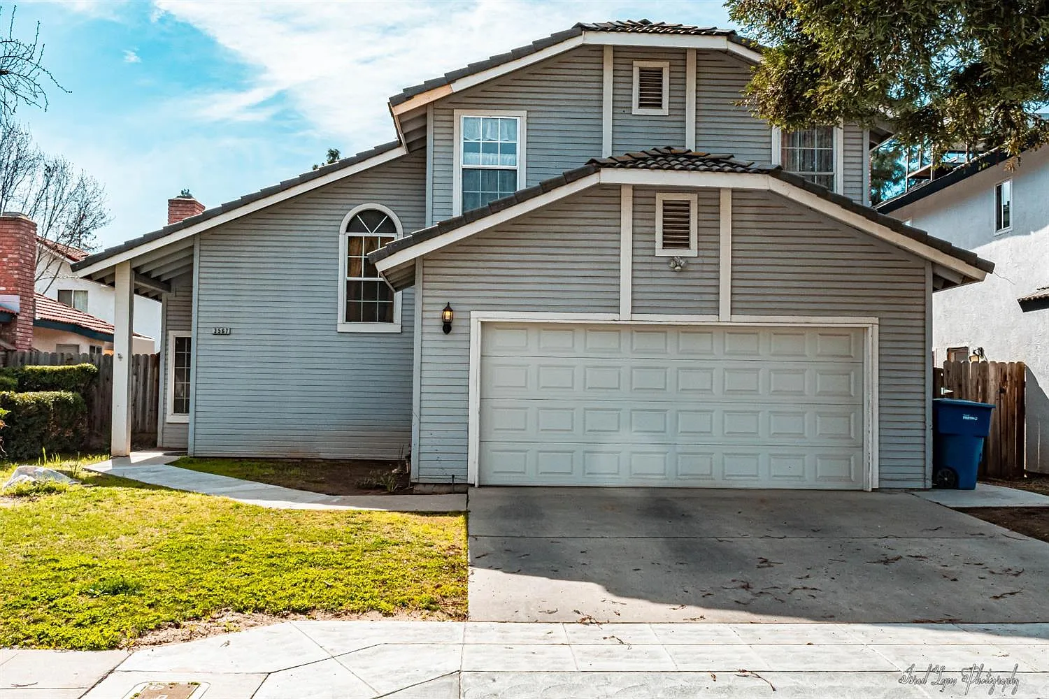3567 W Dovewood Ln photo 1