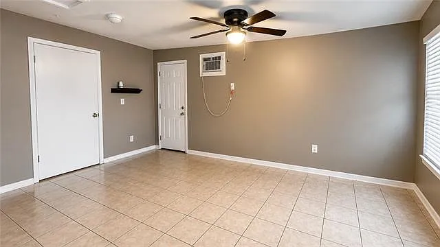 3 bed, 2.0 bath, 1565 sqft, $1,675 — Photo 4