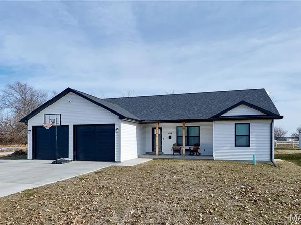 501 Gaw Ct, Bowling Green, MO 63334