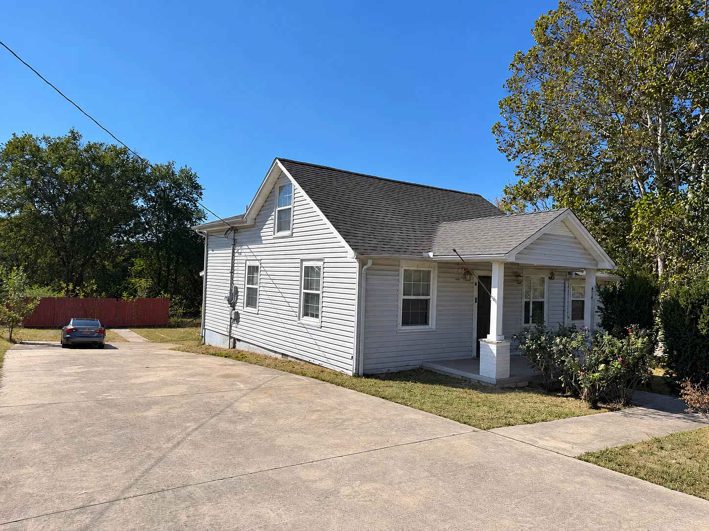 3 bed, 1268 sqft, $1,895 — Photo 2
