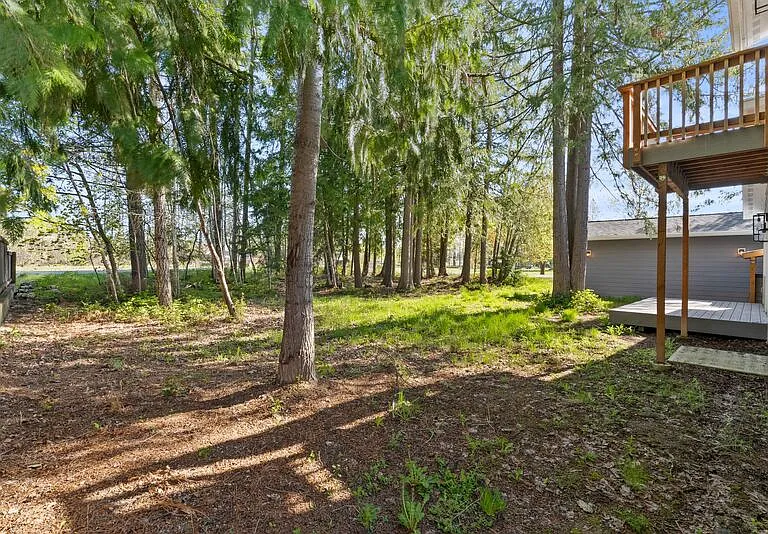 900 Westwood Dr — Photo 22