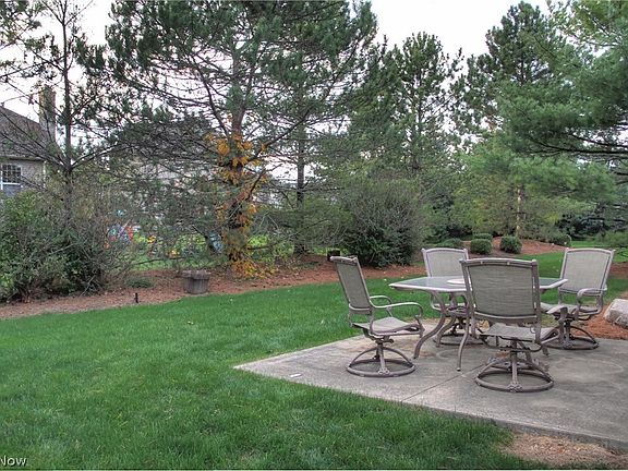 5th image of 12290 Bristol Ln