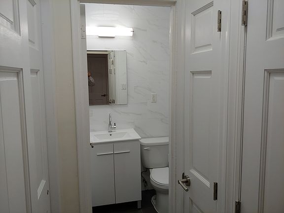 4th image of 87-01 Midland Pkwy APT 5E