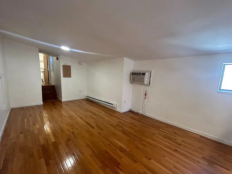 2015 Walnut St #307 — Photo 11
