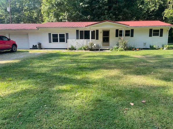 33477 Till Rd, Logan, OH 43138