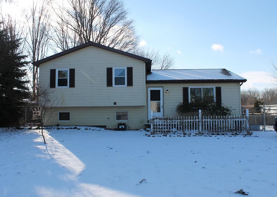 1st image of 11271 Miller Dr