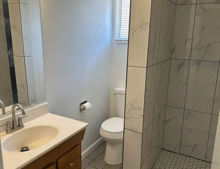53 W 11th Dr — Photo 8
