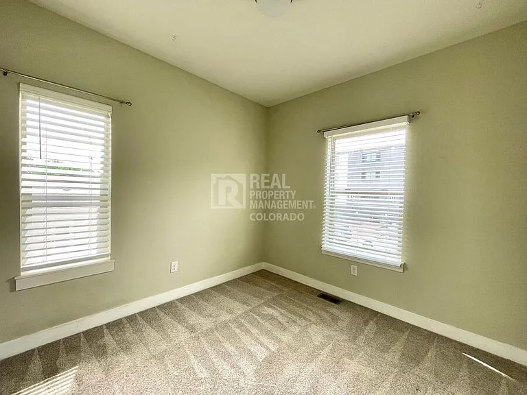 4441 E Jewell Ave — Photo 7
