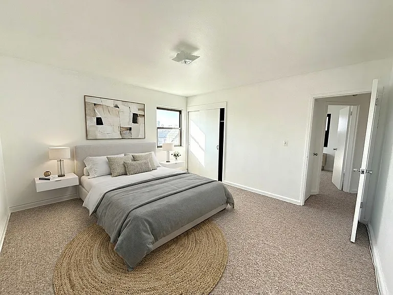3031 Edwin Ave #5C — Photo 10