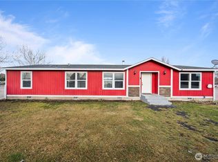 20262 Road B.5 NE, Soap Lake, WA 98851