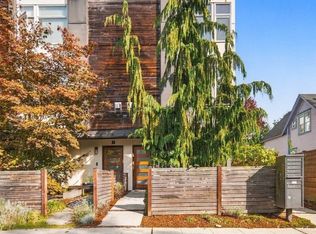 304 26th Ave S APT C, Seattle, WA 98144