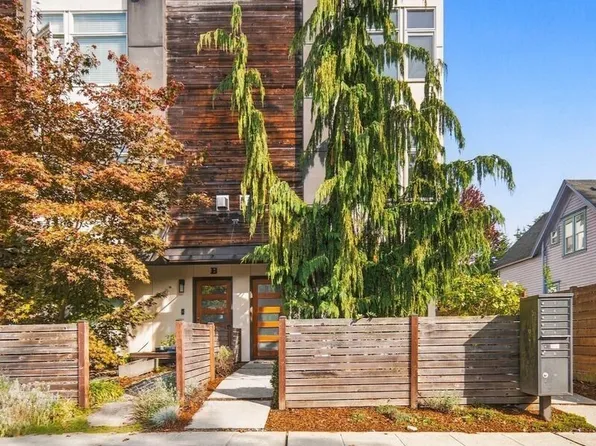304 26th Avenue S #C, Seattle, WA 98144