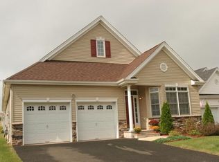 13 Witherspoon Way, Somerset, NJ 08873