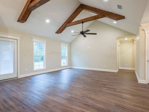 214 Beaver Ridge Rd, Ray City, GA 31645