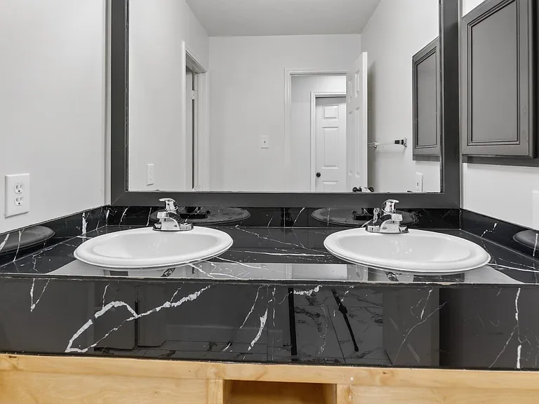 4418 W Thunderwood Cir — Photo 32