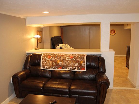 4th image of 503 S Grandview Dr APT A