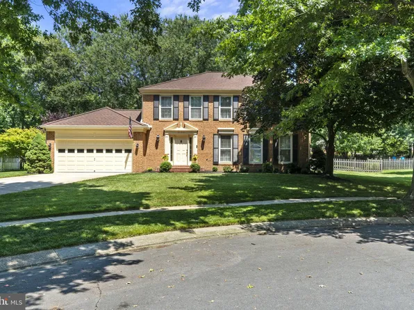 3105 Drogue Ct, Annapolis, MD 21403