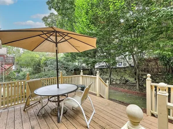 11 Creighton St Floor 3, Providence, RI 02906