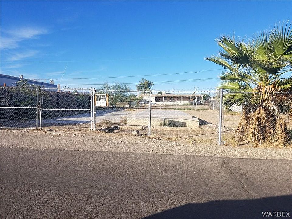 2nd image of 581 Malibu Cir S