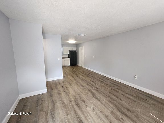 5th image of 5702 N Lincoln Ave #5722-B
