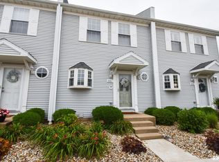 3336 W King James Rd #3336, Peoria, IL 61615