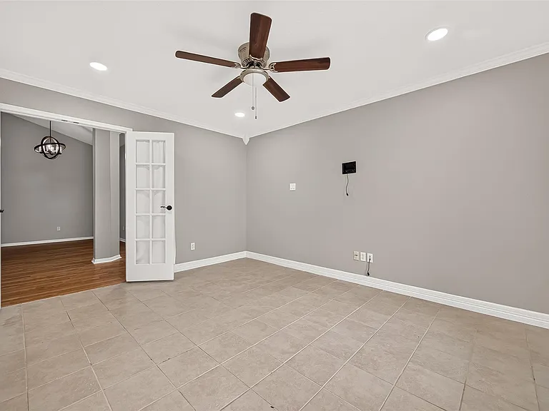 1810 Ashton Village Dr — Photo 17