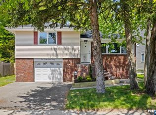 120 Larch Ave, Dumont, NJ 07628