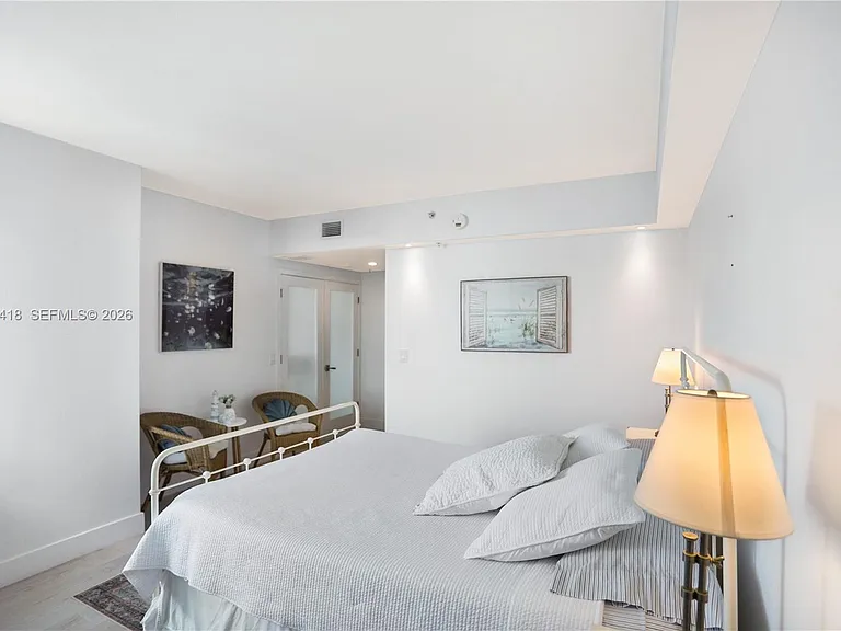 335 Biscayne Blvd #3808 — Photo 36