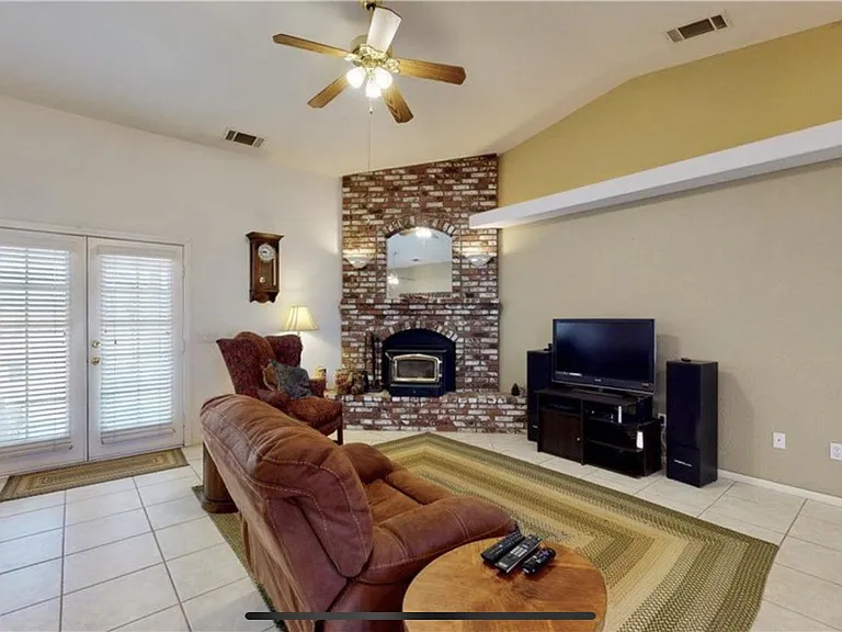 17607 Ranchero St — Photo 12