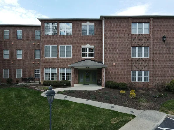 3045 McVitty Forest Dr APT 319, Roanoke, VA 24018