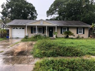 7714 W Pocahontas Ave, Tampa, FL 33615