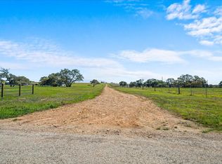 2523 Roitsch Rd, Schulenburg, TX 78956