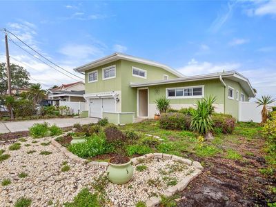 16103 6th St E, Redington Beach, FL, 33708