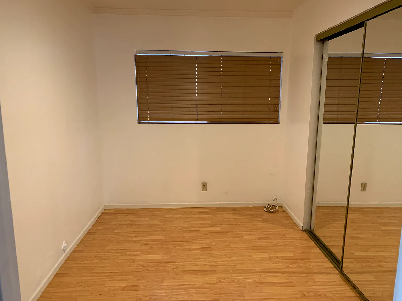 4 bed, 1896 sqft, $2,700 — Photo 4