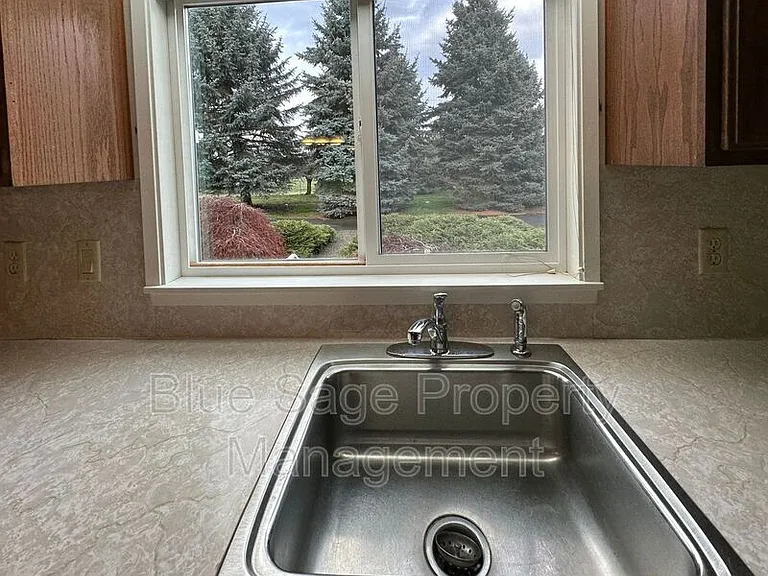 241 Evans Rd — Photo 7