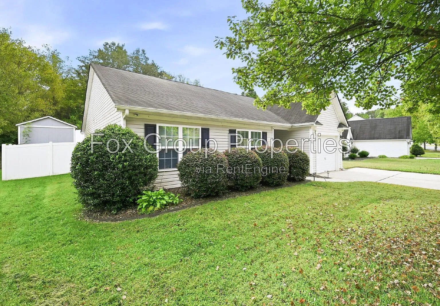 3 bed, 2.0 bath, 1442 sqft, $1,955 — Photo 4