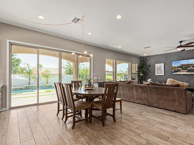 5801 S Fawn Ave — Photo 16